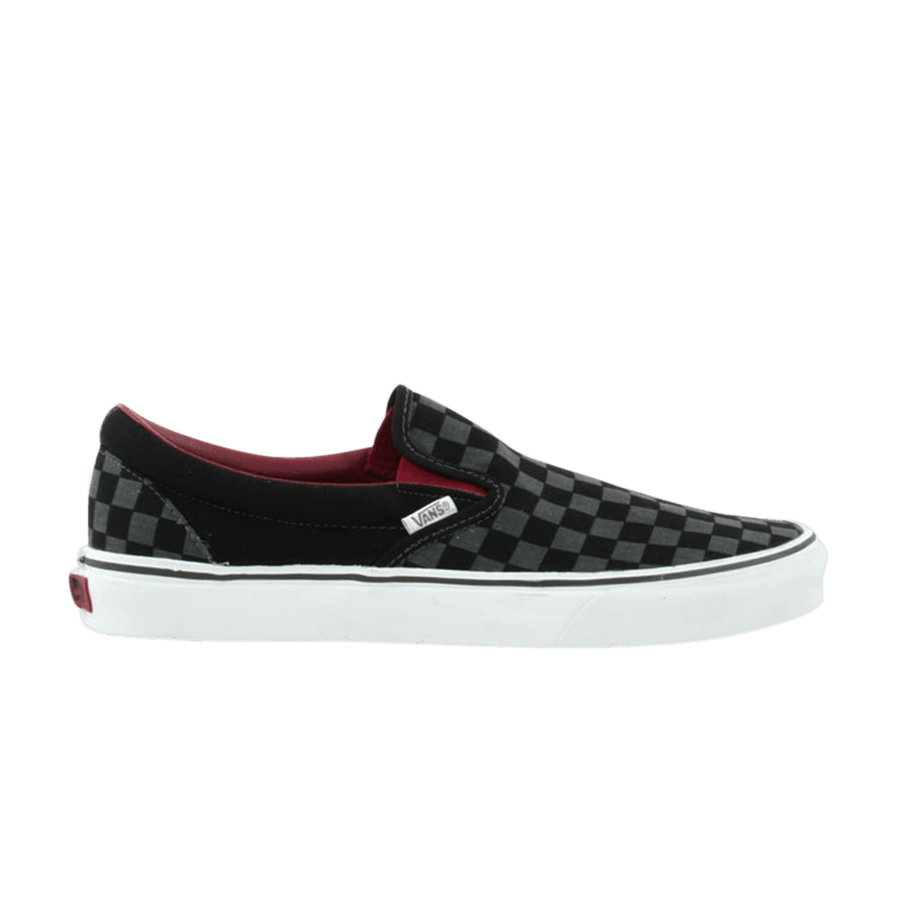 Buy Vans Classic Slip-On 'Hitam' 5516599