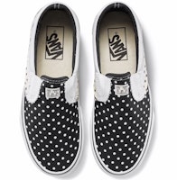 Vans 经典懒人鞋 '黑白航海' VN0A38F7VMD Lookbook Vans 经典懒人鞋 '黑白航海' VN0A38F7VMD