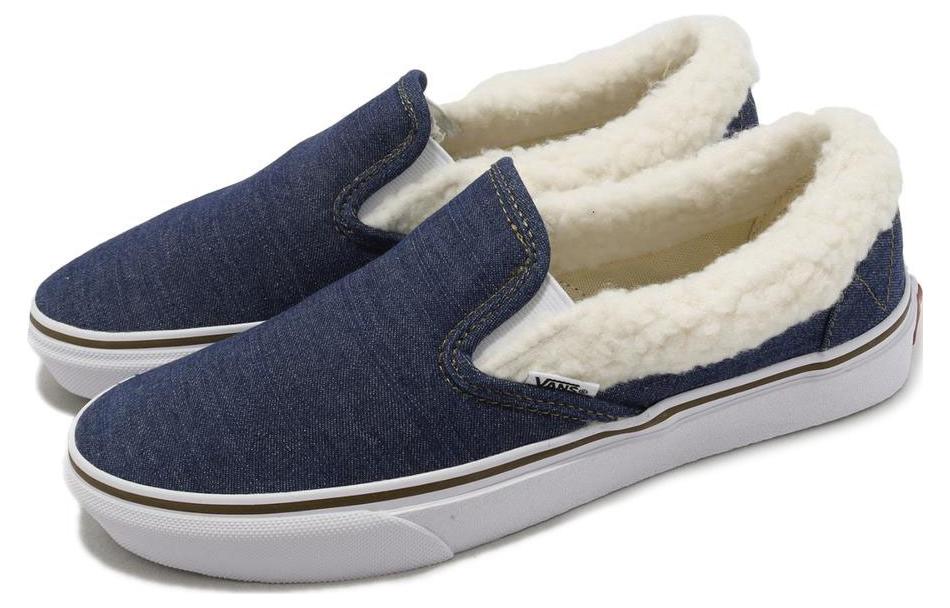 Lookbook 반스 클래식 슬립온 블루 (Bans Keullaesik Seullibeon Beullu) 6290700001