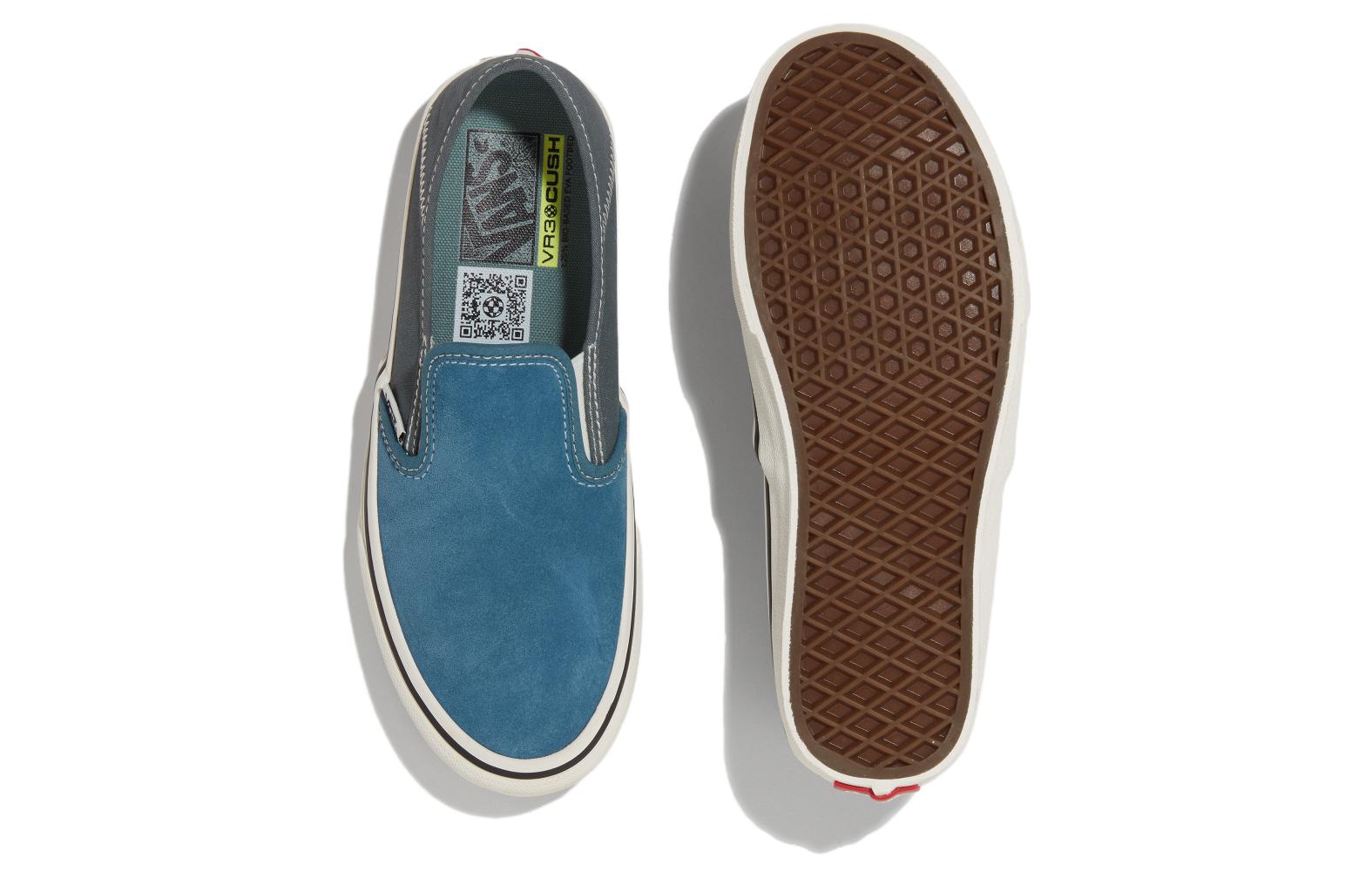Shop Vans 经典懒人鞋‘蓝色’ VN0A4BX8JCN