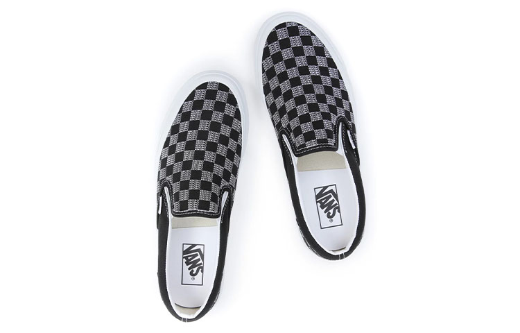 Shop Vans Classic Slip-On 'Checker Check - Hitam Putih' VN0A7Q58BLK
