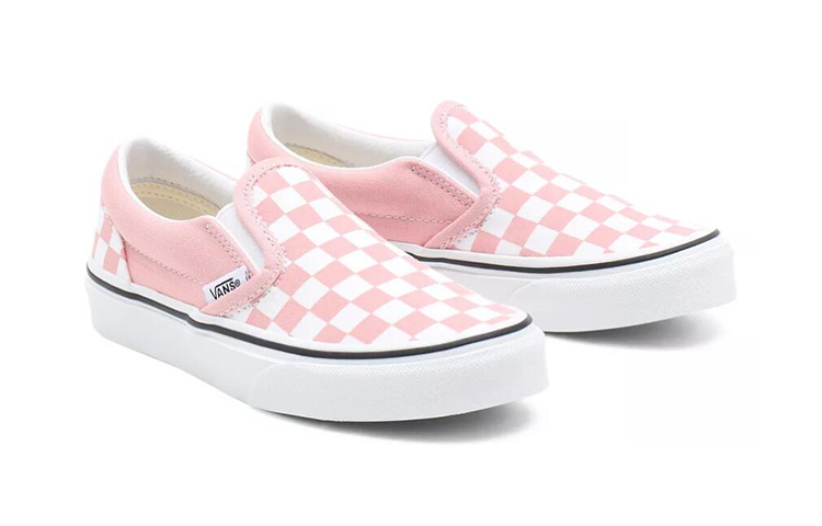 Lookbook ヴァンズ スリッポン ピンク/ホワイト VN0A5KXM99H
