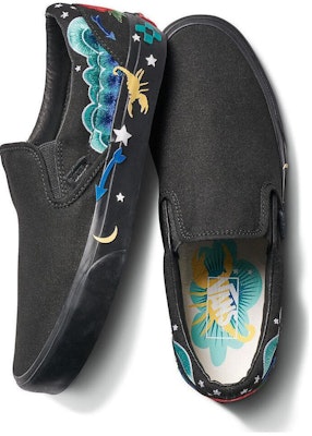 ヴァンズ クラシックス スリップオン "デザートデコ" VN0A38F7T2A Shop ヴァンズ クラシックス スリップオン "デザートデコ" VN0A38F7T2A