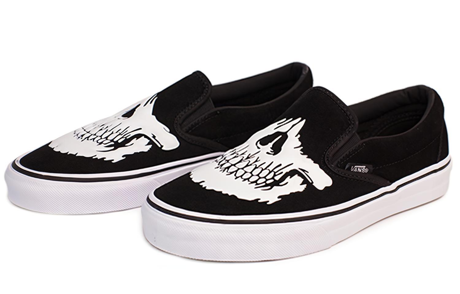 Shop Vans Classic Slip-On 'Jawbones' VN0A4BV3TBQ