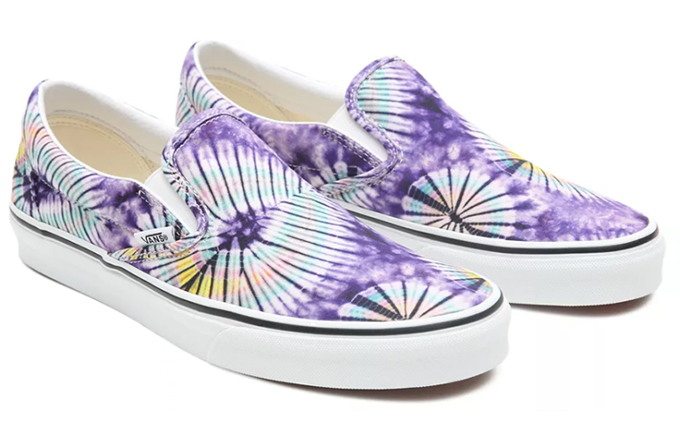 Lookbook Vans Classic Slip-On 'New Age - Tie Dye' zapatillas psicodélicas. VN0A5AO86G6