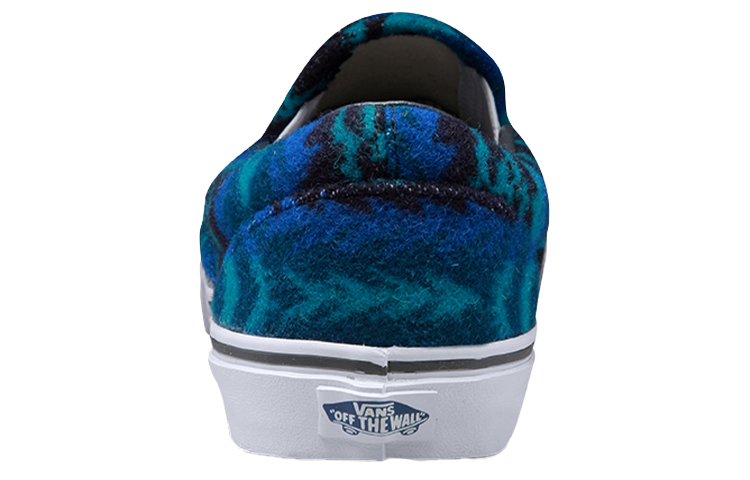 Lookbook Vans Classic Slip-On 'Pendleton' VN0003DVHVT