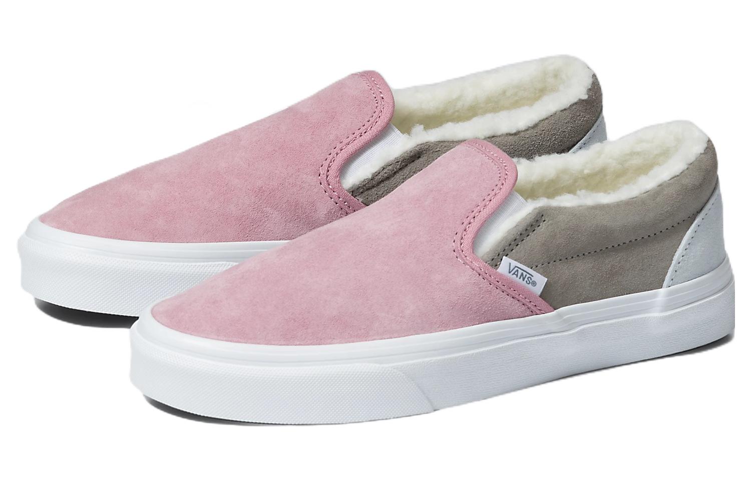 Lookbook Vans クラシックスリッポン ピッグスエードシェルパ VN0A7Q5DBMG