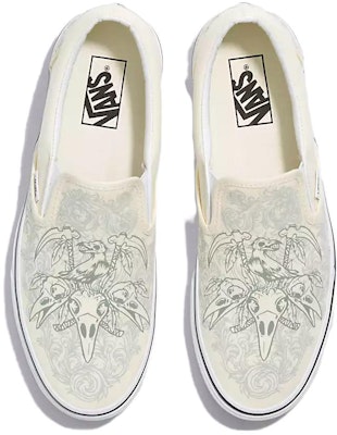 Vans Classic Slip-On 'Tengkorak Gagak' VN0A5JLXFRL Lookbook Vans Classic Slip-On 'Tengkorak Gagak' VN0A5JLXFRL