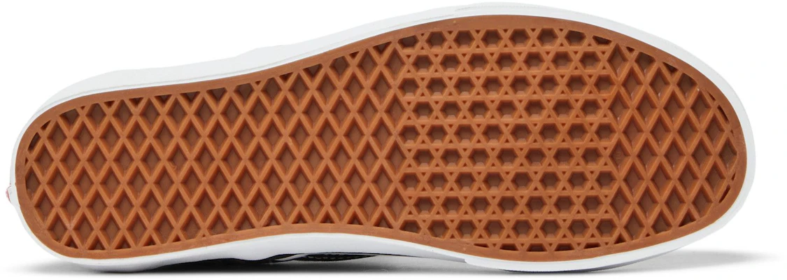 Vans Classic Slip-On 'Calaveras y Rosas' VN0A7Q5D6BT Shop Vans Classic Slip-On 'Calaveras y Rosas' VN0A7Q5D6BT