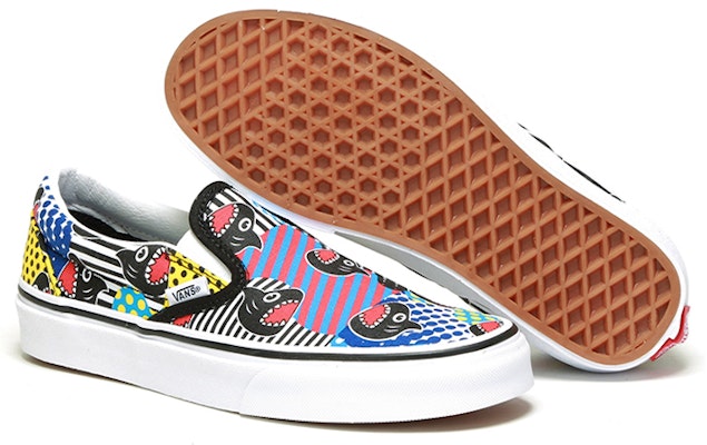 Vans 经典套脚鞋 '鲨鱼周' VN0A4BV3V9D Purchase Vans 经典套脚鞋 '鲨鱼周' VN0A4BV3V9D