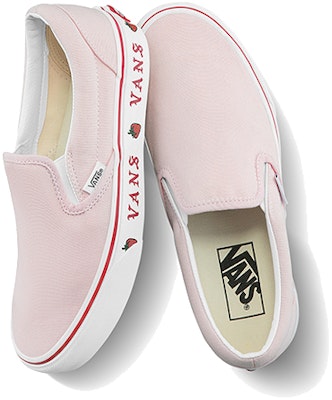 Vans Classic Slip-On 'Cetakan Dinding - Strawberry' VN0A33TB44L Shop Vans Classic Slip-On 'Cetakan Dinding - Strawberry' VN0A33TB44L