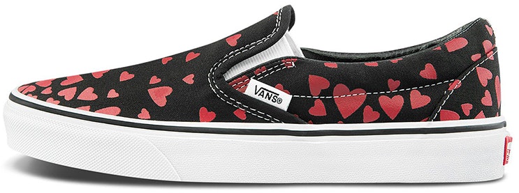 vans-classic-slip-on-valentine-s-hearts