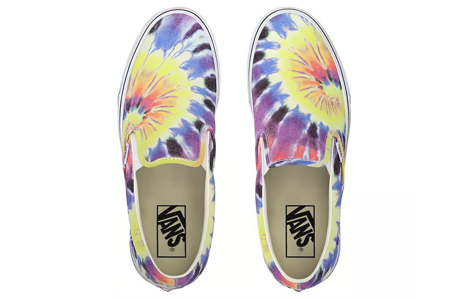 Shop Vans クラシックスリッポン ウォッシュタイダイ (Vans Kurashikkusurippon Uosshutaidai) VN0A4U3819X