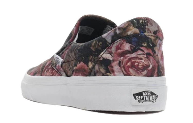 Lookbook Vans 经典一脚蹬 "白色" V004MPJOU