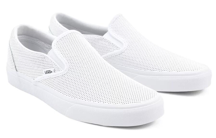Lookbook Vans Classic Slip-On 'White' VN000XG8DJ7