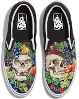 Vans Classic Slip-On Buah Skull 'Hitam Multi' VN0A7Q5DY28 Shop Vans Classic Slip-On Buah Skull 'Hitam Multi' VN0A7Q5DY28