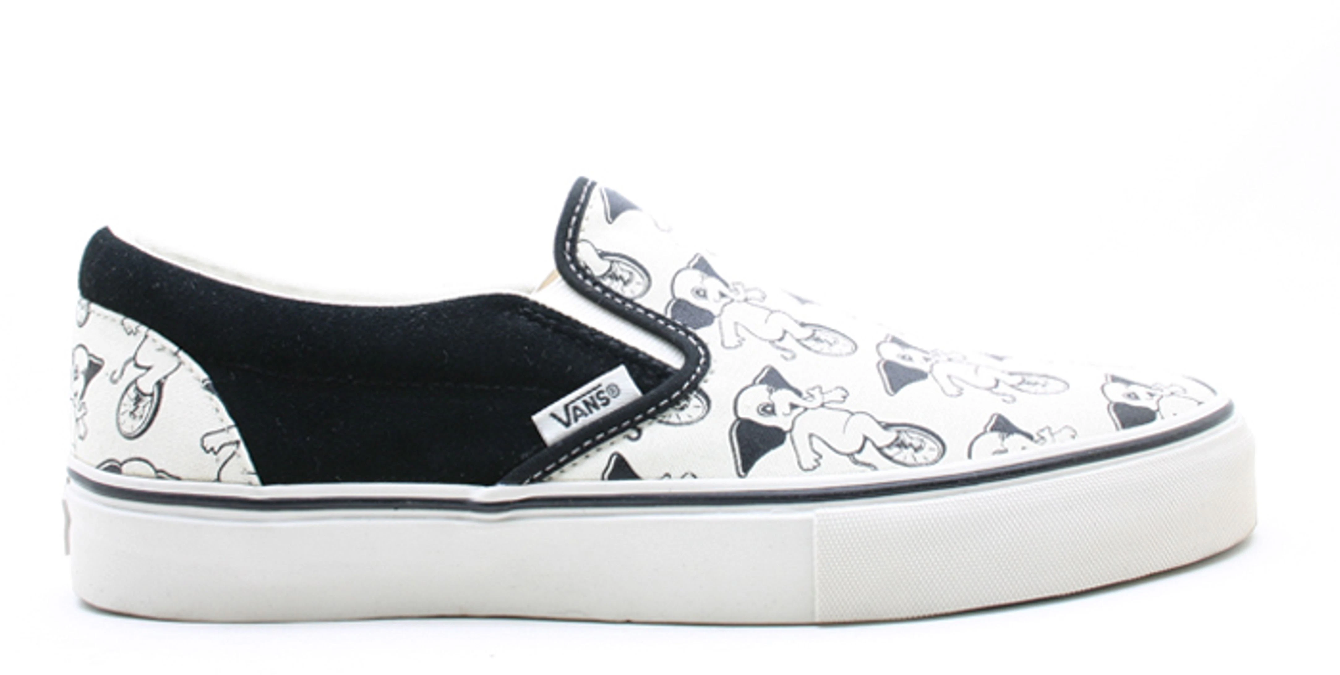 vans-classic-slip-on-lx-black-vn-0-ey-23-j4