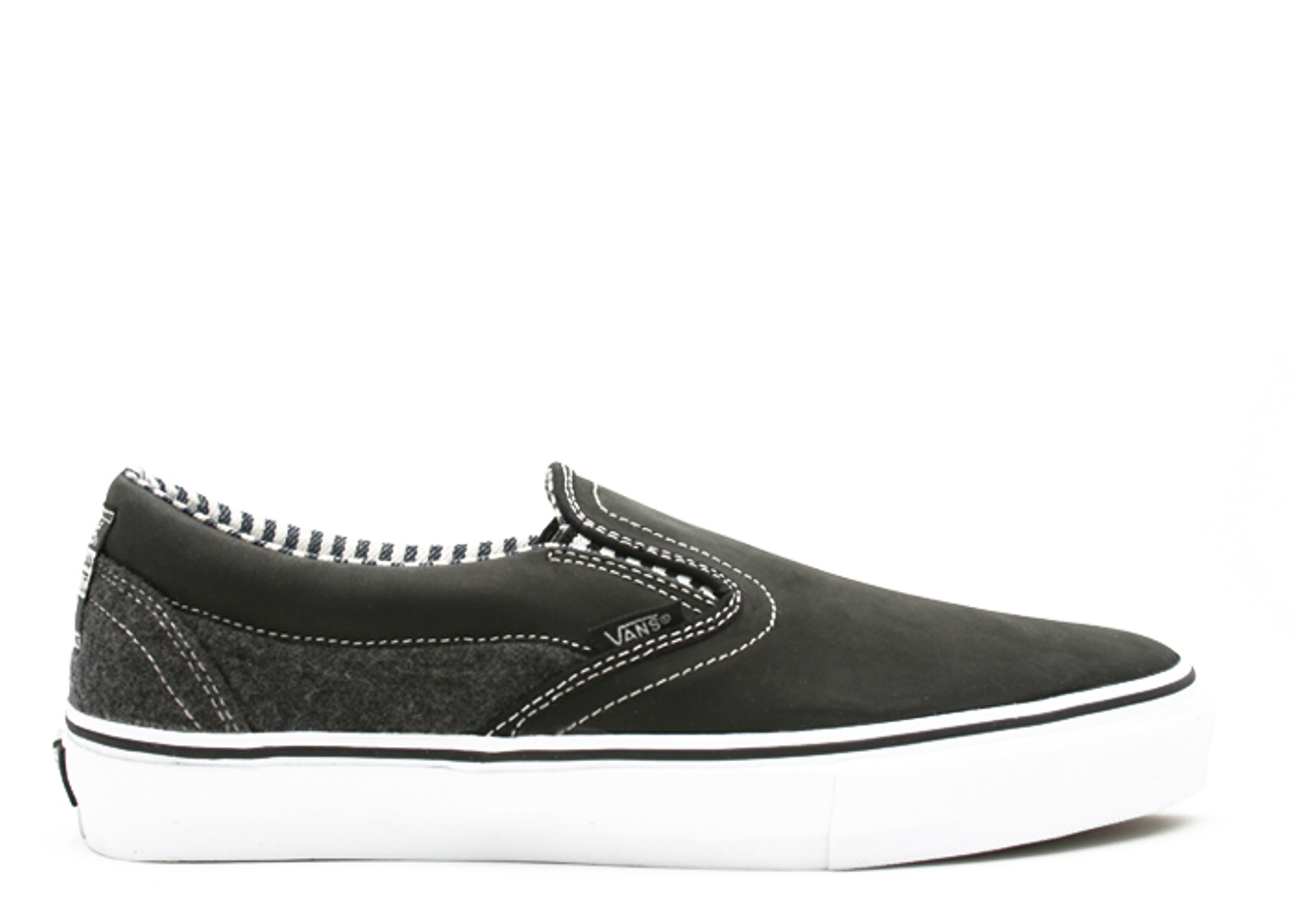 Buy Vans Classic Slip-On LX 'Black White' VN0EY23ZZ