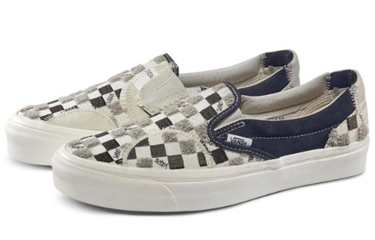Order Vans Classic Slip-On LX 'Bricolage Pack - Ebony' Sepatu Slip-On Pria VN0A45JXVM1