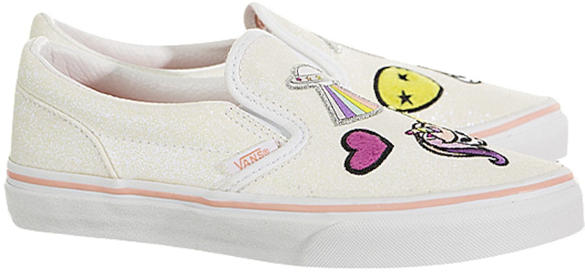 Vans Classic Slip-On Sepatu Santai Skateboard Putih Minimalis Low Tops VN0A4BUTT3V Order Vans Classic Slip-On Sepatu Santai Skateboard Putih Minimalis Low Tops VN0A4BUTT3V