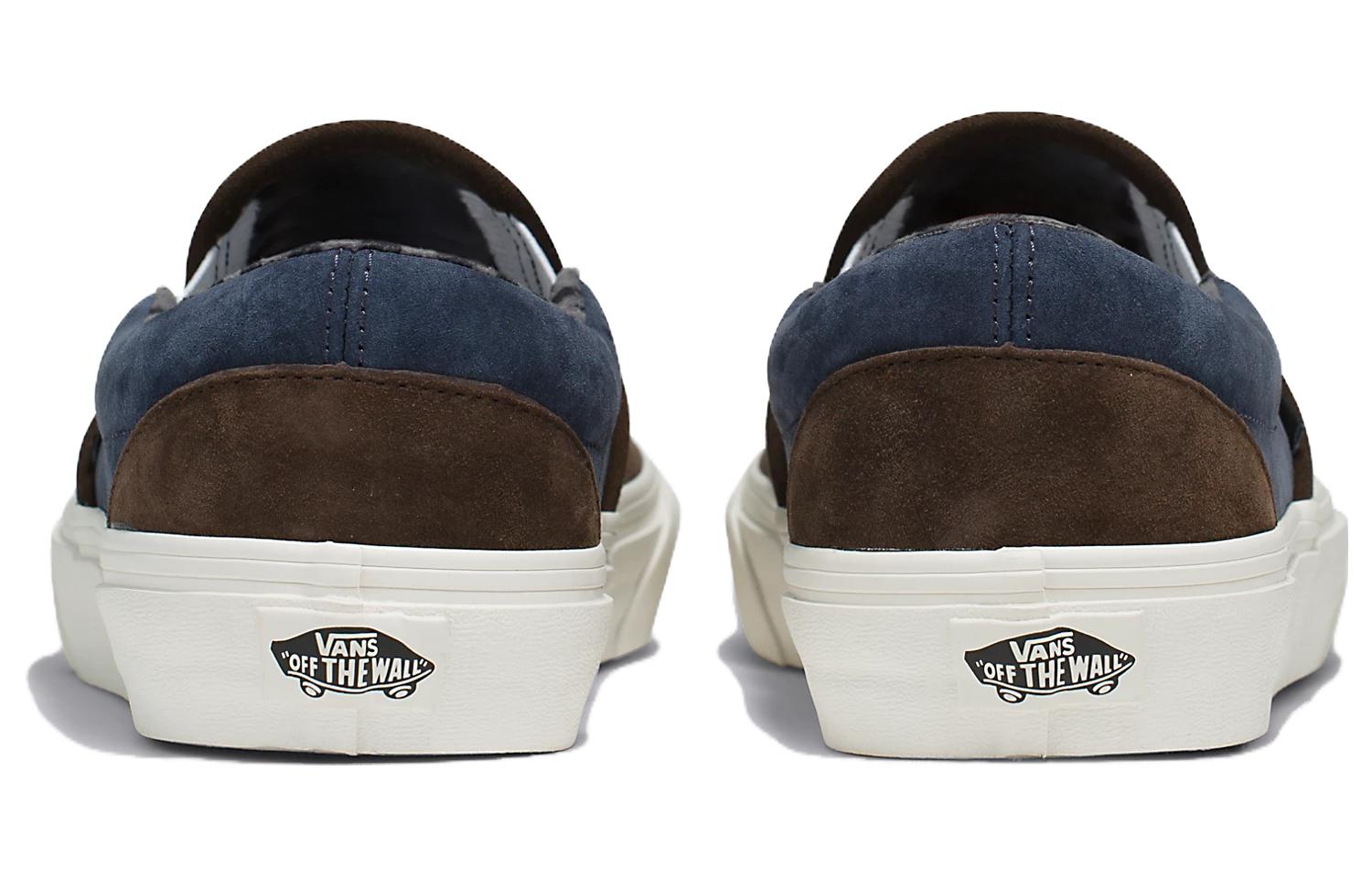 Shop Vans Classic Slip-On de Ante Cerdo 'Cuadros Marrón Azul Marino' VN000BVZBF1