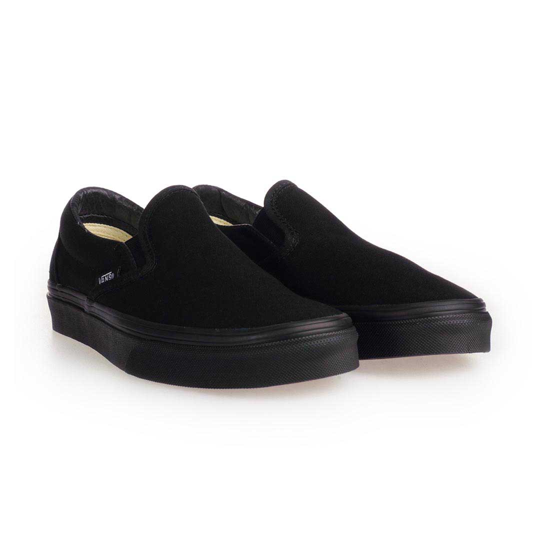 Order Vans Classic Slip-On Kasut Skateboard V1C9661990