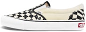 Buy Vans 經典無帶扭曲款 "Warp Checker" VN0A4UUD1MK