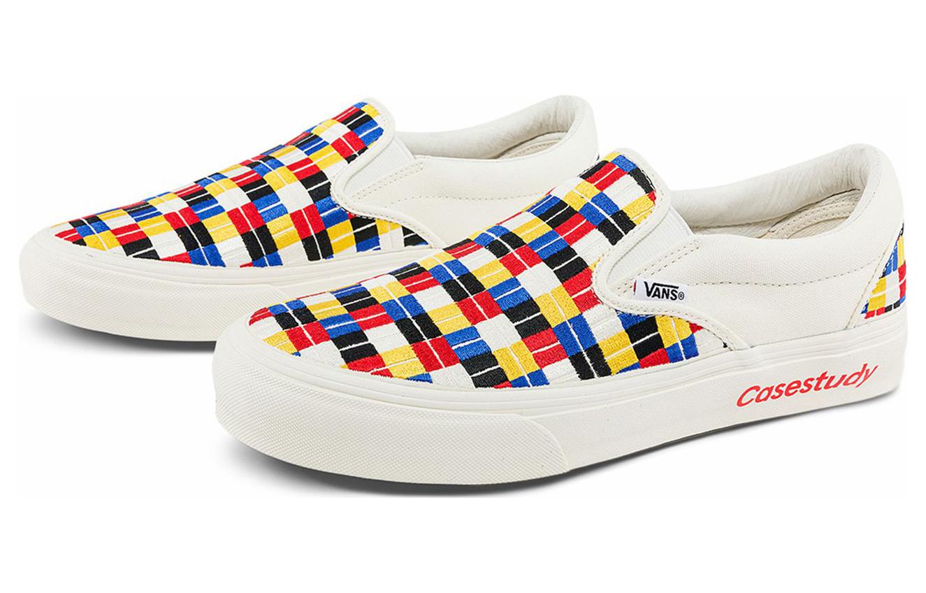 Order Vans Classic Slip-On Vlt LX x CASESTUDY 'Multi Kotak-Kotak' VN0A3QXYBP