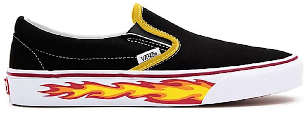 Vans Custom Slip-on Hitam Motif Api VN0A3CST035 Order Vans Custom Slip-on Hitam Motif Api VN0A3CST035