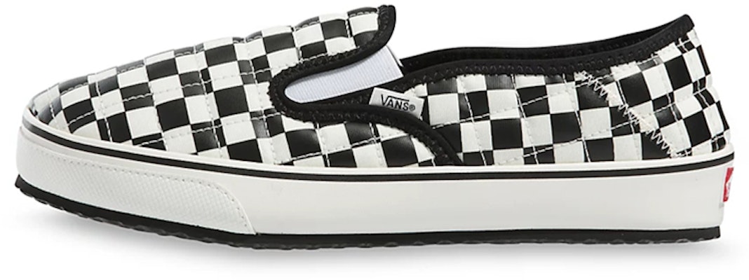 Vans Classic Slip-On 'Hitam Putih' VN0A4UWOIB8 Buy Vans Classic Slip-On 'Hitam Putih' VN0A4UWOIB8