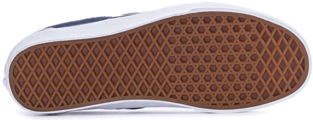 Vans 蓝色一脚蹬休闲鞋 VN0A33TB3YO Shop Vans 蓝色一脚蹬休闲鞋 VN0A33TB3YO