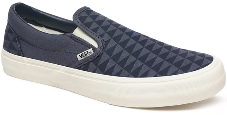 Vans X Pilgrim Classic Slip-On Surf Azul Oscuro VN0A3MUCWR4 Lookbook Vans X Pilgrim Classic Slip-On Surf Azul Oscuro VN0A3MUCWR4