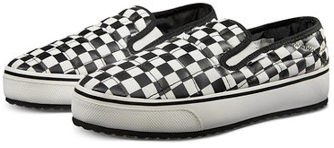 Vans 经典黑白滑板鞋 VN0A3TKRKAG Order Vans 经典黑白滑板鞋 VN0A3TKRKAG