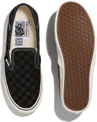 Vans Slip-On Klasik Papan Catur 'Hitam' VN0A4BX8T5O Lookbook Vans Slip-On Klasik Papan Catur 'Hitam' VN0A4BX8T5O