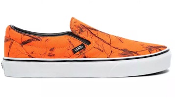 Vans Classic SLIP-ON Kuning Oren VN0A4BV3TC0 Order Vans Classic SLIP-ON Kuning Oren VN0A4BV3TC0