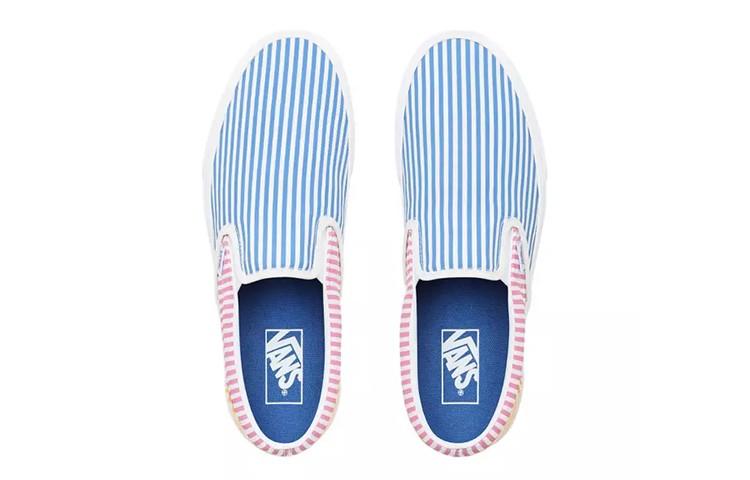 Shop Vans Classic Slip On 'Campuran Garis' VN0A38F7VM0