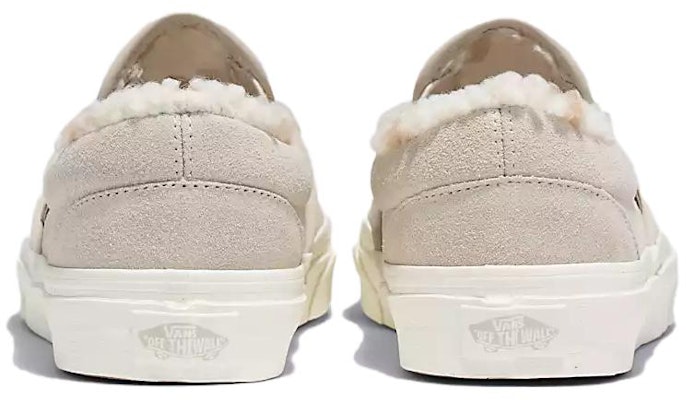 Vans Classic Slip-On Cozy Hug Sherpa 'Beige' - Zapatillas Beige de Sherpa Cálido VN000BVZBLL Lookbook Vans Classic Slip-On Cozy Hug Sherpa 'Beige' - Zapatillas Beige de Sherpa Cálido VN000BVZBLL