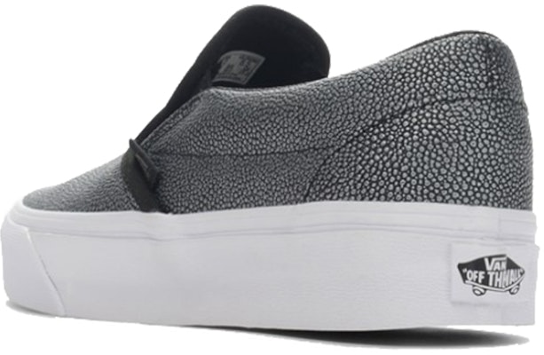 Vans Classic Slip-On Negras Stingray Black/White V004MPJQY Lookbook Vans Classic Slip-On Negras Stingray Black/White V004MPJQY