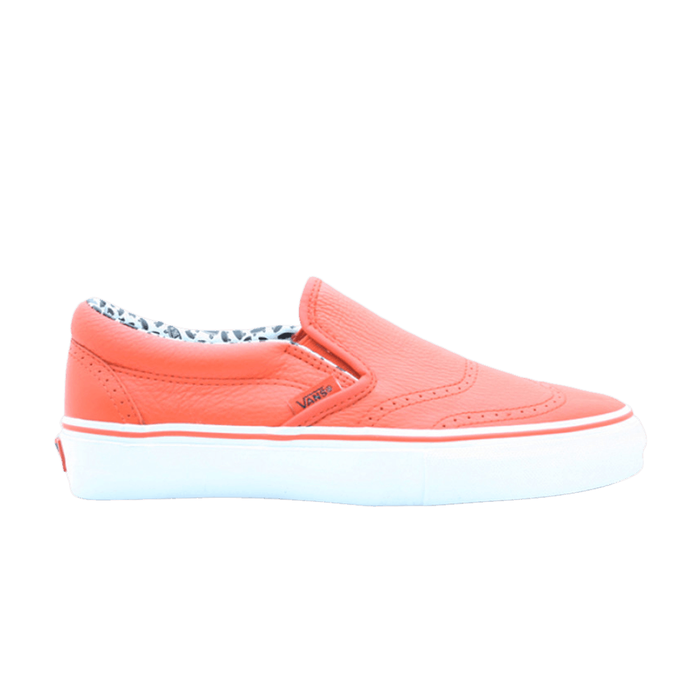 Vans Classic Slip On Wing Top 'Red' VNMOIL44A9