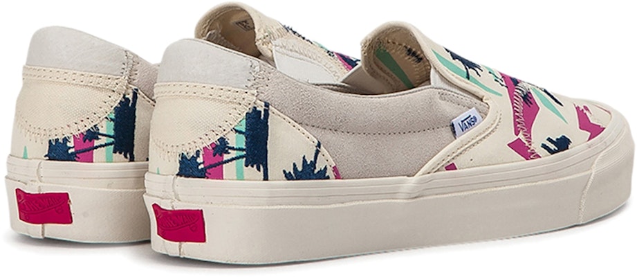 Vans CLASSIC SLIPON BRICOLAGE LX 'SULAMAN TAPAK TANGAN' VN0A45JXVM41 Shop Vans CLASSIC SLIPON BRICOLAGE LX 'SULAMAN TAPAK TANGAN' VN0A45JXVM41