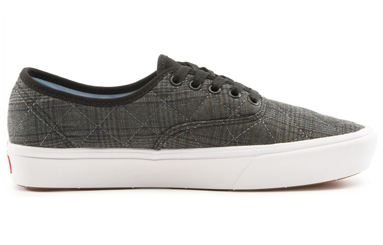 Order Vans ComfyCush 真實舒適 休閒板鞋 黑