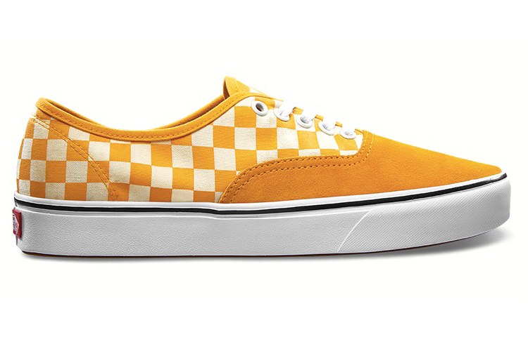 Lookbook Vans ComfyCush Authentic '棋盘格金花黄' 运动鞋 VN0A3WM7VNC
