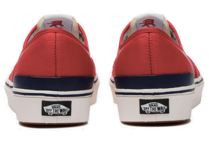 Shop バンズ コンフィクッシュ オーセンティック HC トリップスター (レッド) VN000CEMRED