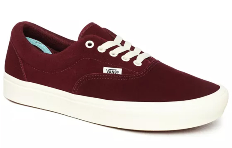 Lookbook Kasut Vans Comfycush Era Merah Wain VN0A3WM91PB