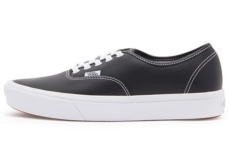 Vans ComfyCush Leather Sneaker Black VN0A3WM7L3A