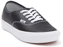 Lookbook Vans ComfyCush Leather Sneaker Black VN0A3WM7L3A