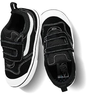 幼童 Vans Comfycush New Skool V 黑白 Lookbook 幼童 Vans Comfycush New Skool V 黑白
