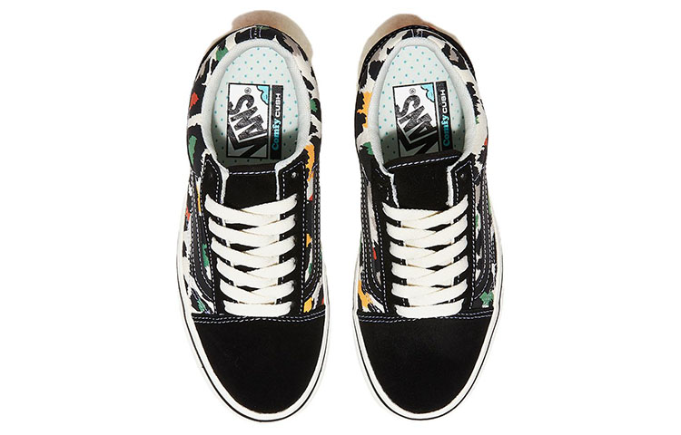 Shop Vans Comfycush Old Skool 'Hitam Hijau' VN0A5DYCBML