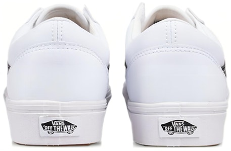 Vans Comfycush 经典翻毛真白滑板鞋 VN0A3WMAODJ Shop Vans Comfycush 经典翻毛真白滑板鞋 VN0A3WMAODJ