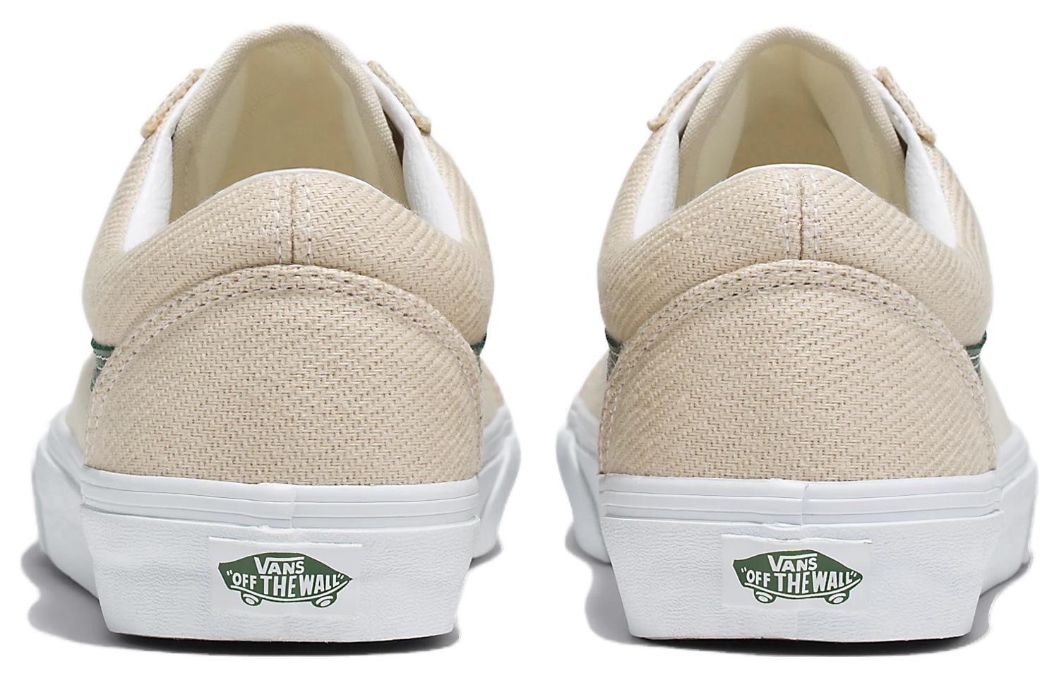 Shop バンズ コンフィクッシュ オールドスクール "成長中" (Vans Konfikusshu Ōrudosukūru "Seichōchū") VN000D3HCOB